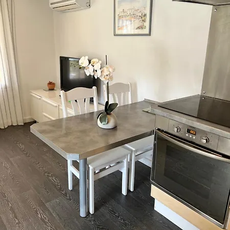 60 M2 Alpesi faház *
